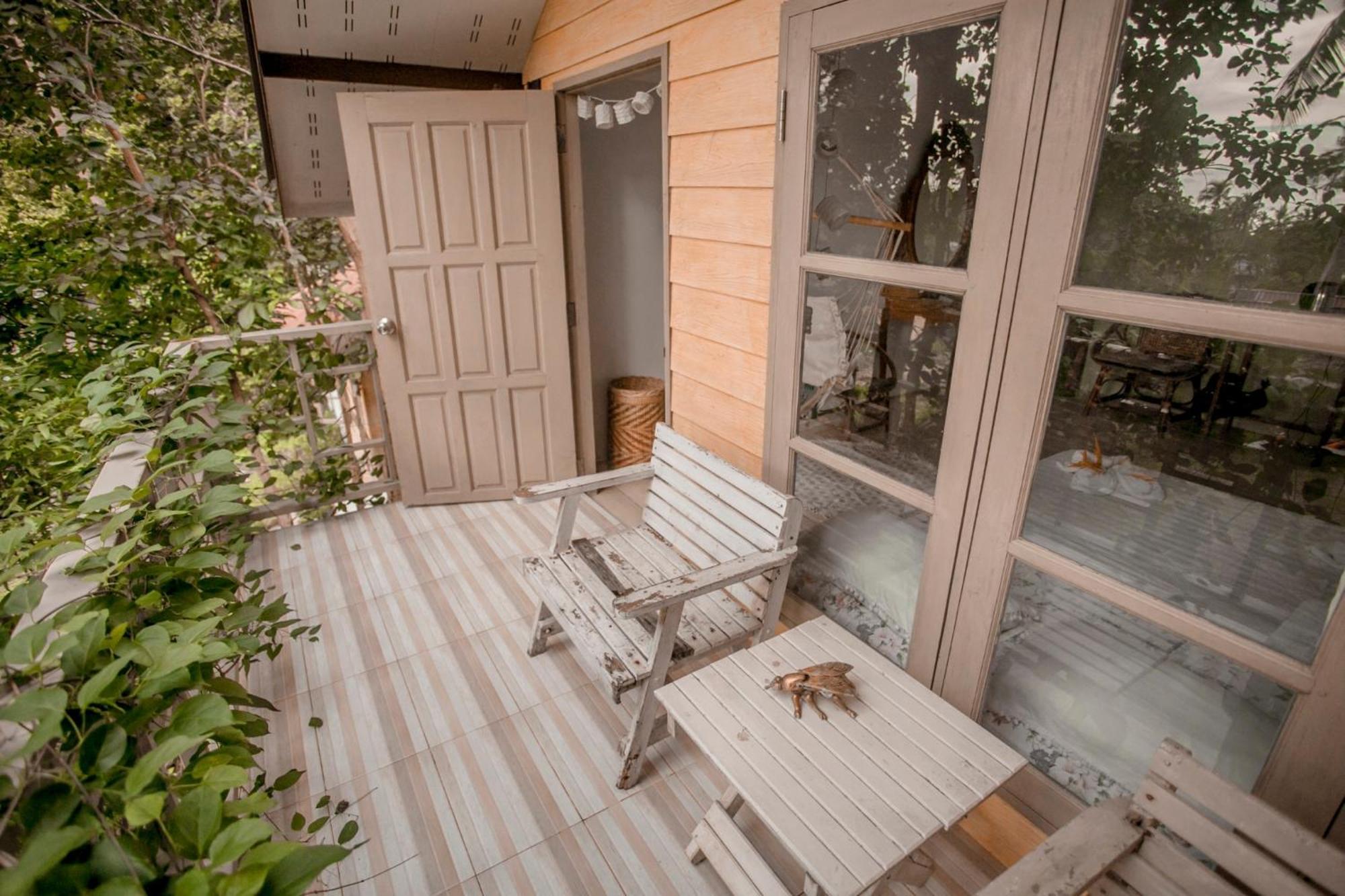 Cozy Huts Hotel Trat Quarto foto