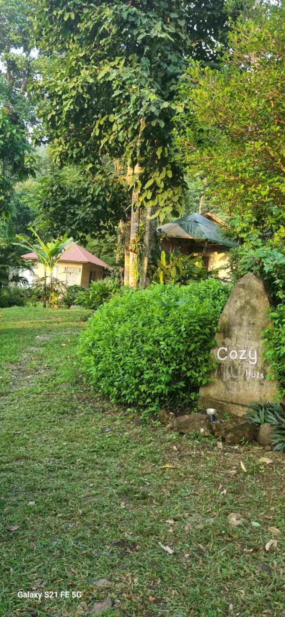 Cozy Huts Hotel Trat Exterior foto